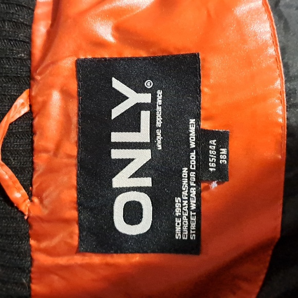 🌈ONLY RED MOTO PUFFER COAT/VEST -XS - Picture 11 of 12